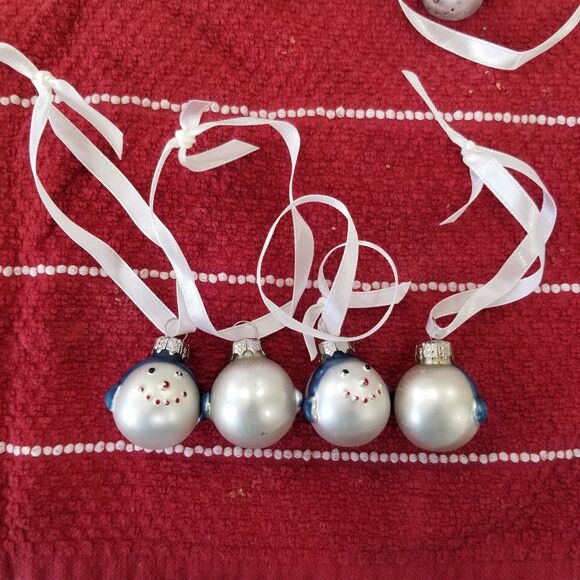 Small assorted snowman blown glass ornaments about 1" 14 count - Picture 7 of 11